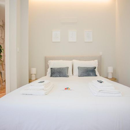 Liiiving In Porto - Aliados Stone Apartment Екстериор снимка