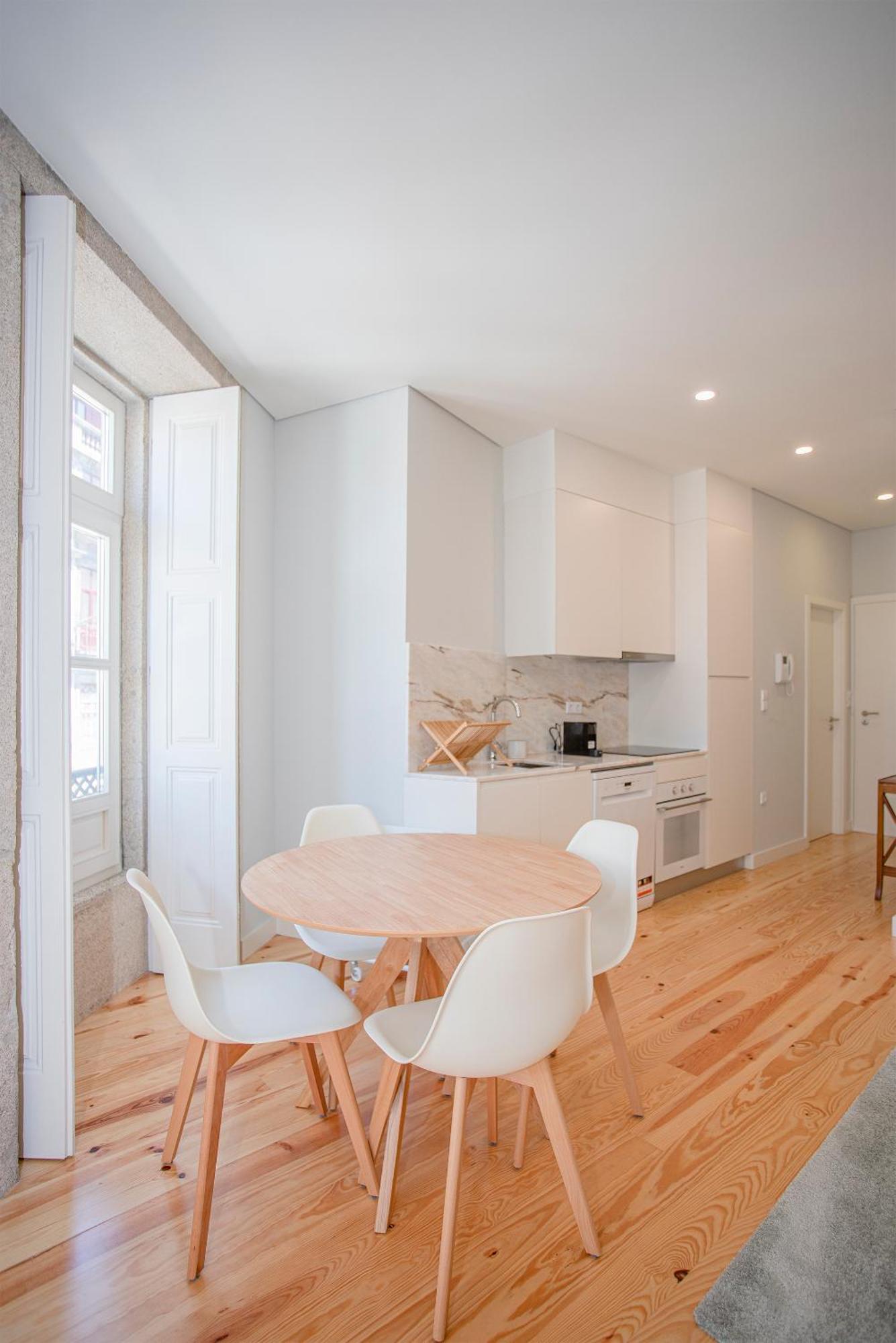 Liiiving In Porto - Aliados Stone Apartment Екстериор снимка