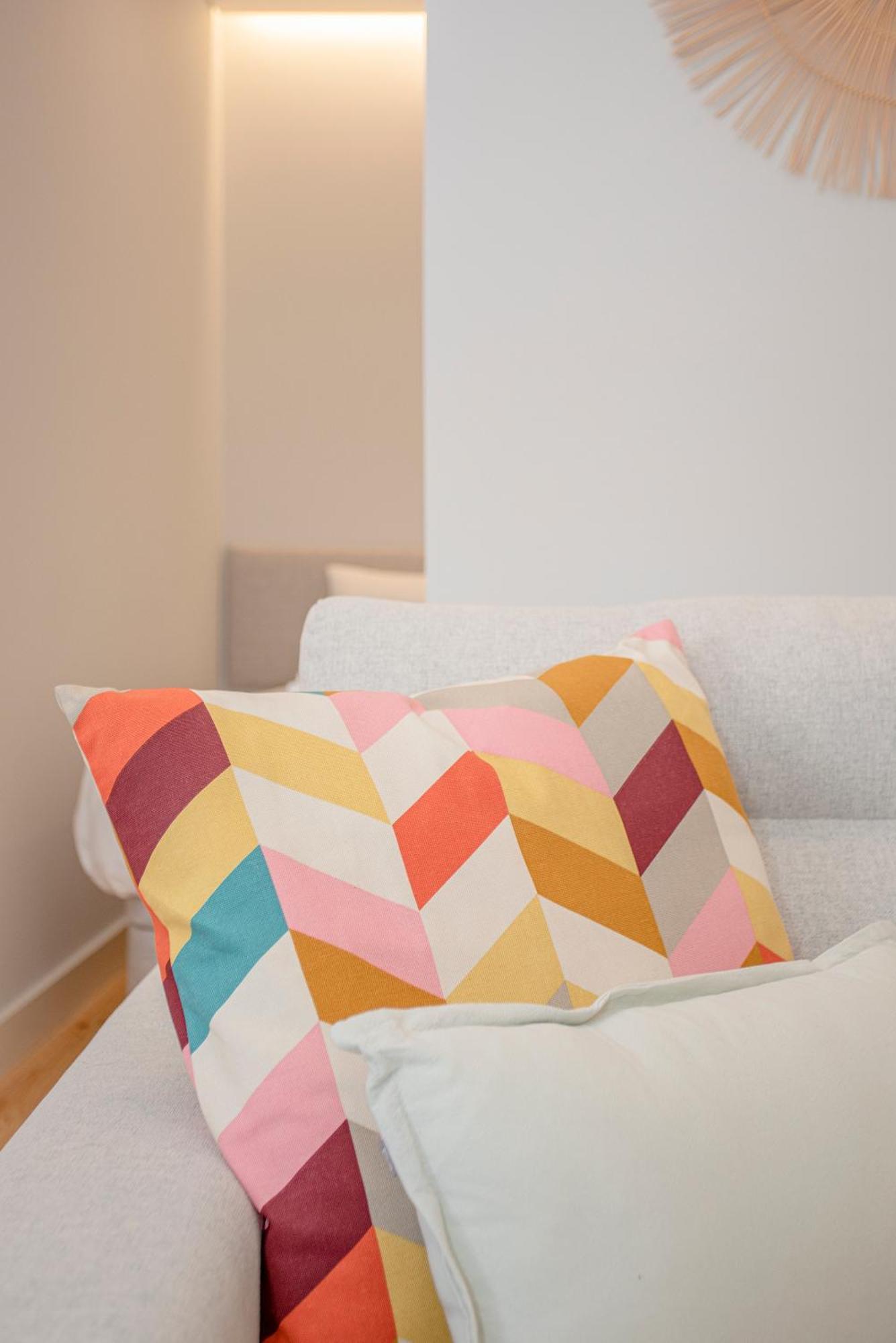 Liiiving In Porto - Aliados Stone Apartment Екстериор снимка