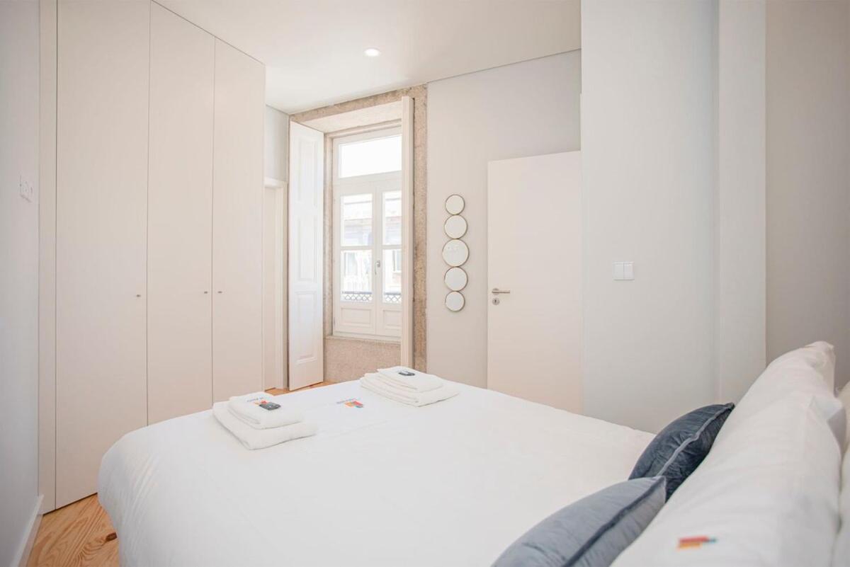Liiiving In Porto - Aliados Stone Apartment Екстериор снимка