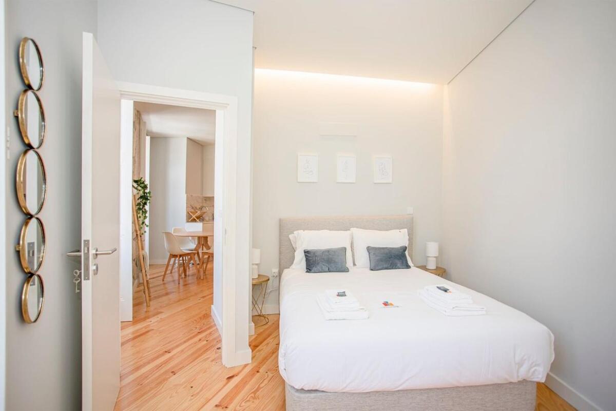 Liiiving In Porto - Aliados Stone Apartment Екстериор снимка