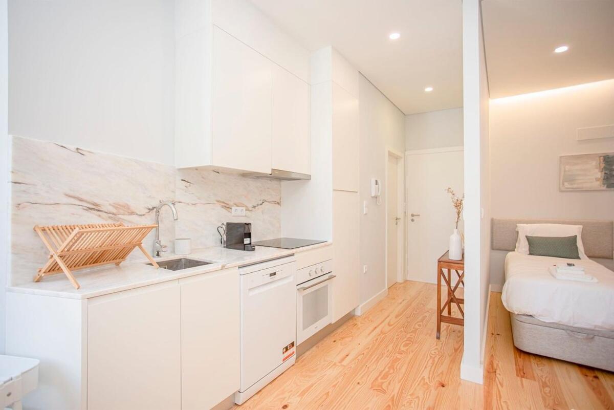 Liiiving In Porto - Aliados Stone Apartment Екстериор снимка